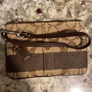 Small Coach wrist purse